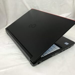 Fujitsu lifebook A579 coi3 4gb ram 128gb ssd 8th generation