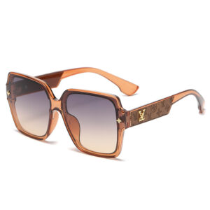 Louis Vuitton LV Aura Square Sunglasses