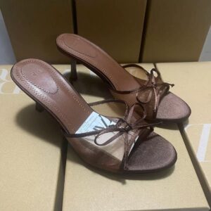 mesh sandal with bow