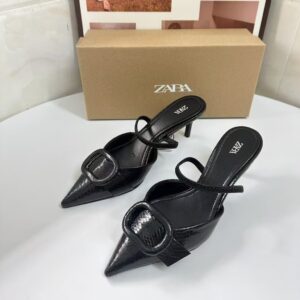 zara Black Pointed Toe Heels With Buckle Strap
