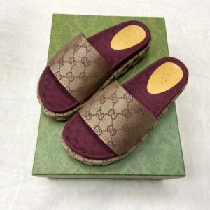 gucci Women's platform slide sandal